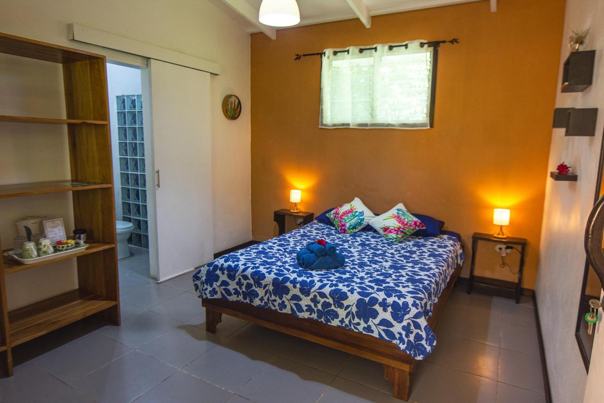 Playa Grande Lodge & Tree House Cahuita Exterior photo